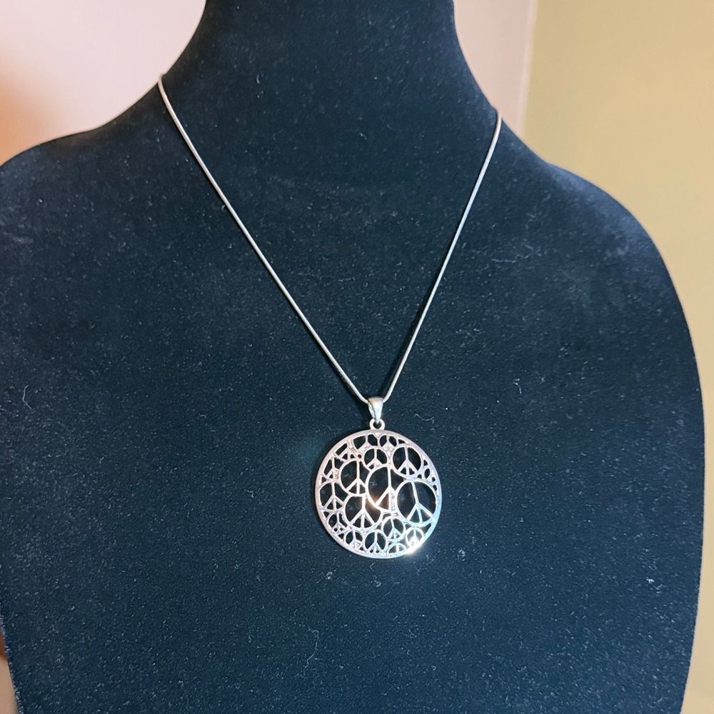 Silver Tone Filigree Peace Pendant Necklace Y2K Boho Vintage